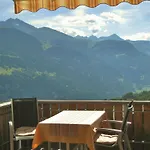 Kistenpass فندق Breíl