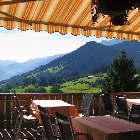 Kistenpass Hotel Breíl