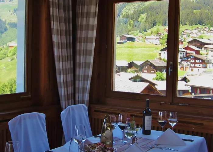 Kistenpass Hotel Breíl