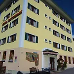 Kistenpass Hotel